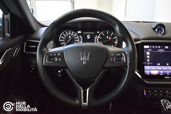 MASERATI Ghibli 330 CV MHEV GT Ultima